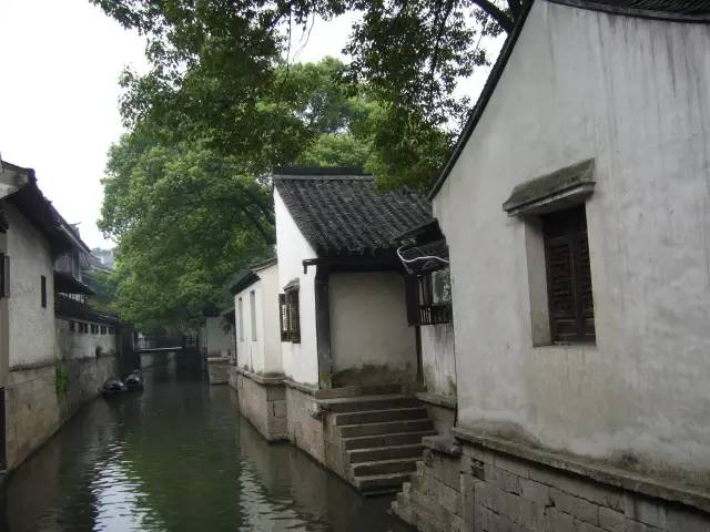 965525235.jpg